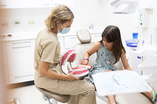 servicio de odontopediatria en bilbao clinica dental charo cuesta